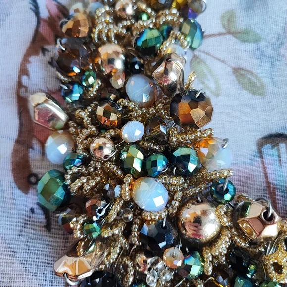 Vintage ALDO Arvane Retired Faceted Glass Beaded Thick Bib Necklace Seed Beads - Picture 8 of 9